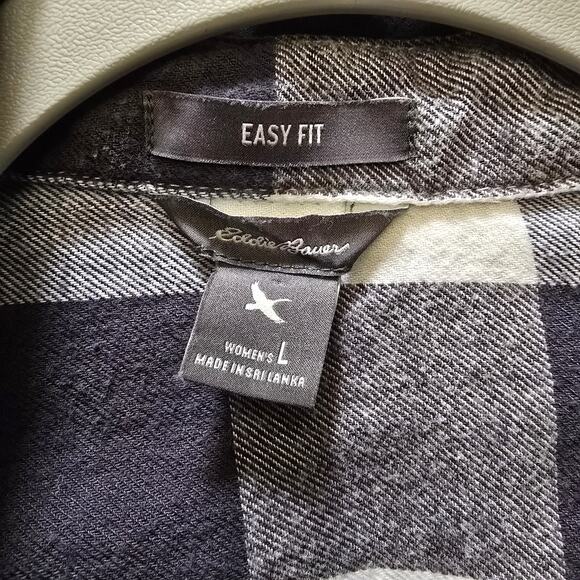 Eddie Bauer black and white buffalo check easy fit collared shirt woman's large - Picture 2 of 8